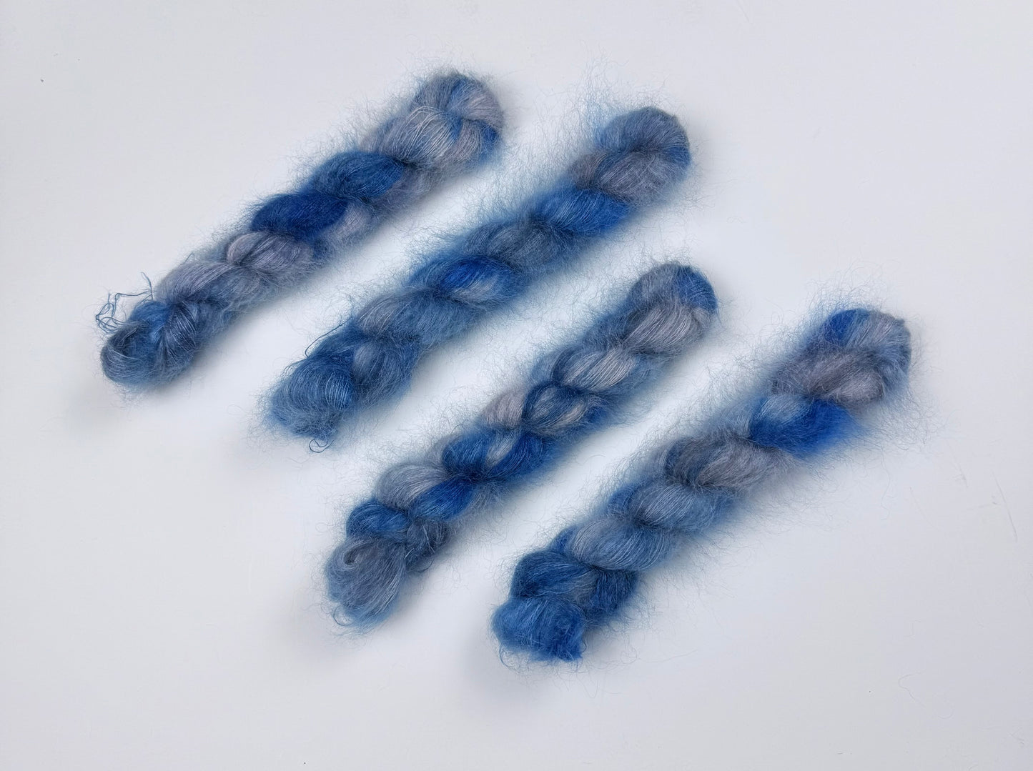 Hand dyed yarn — 50% Mohair / 50% Polyamide — 450m / 50g