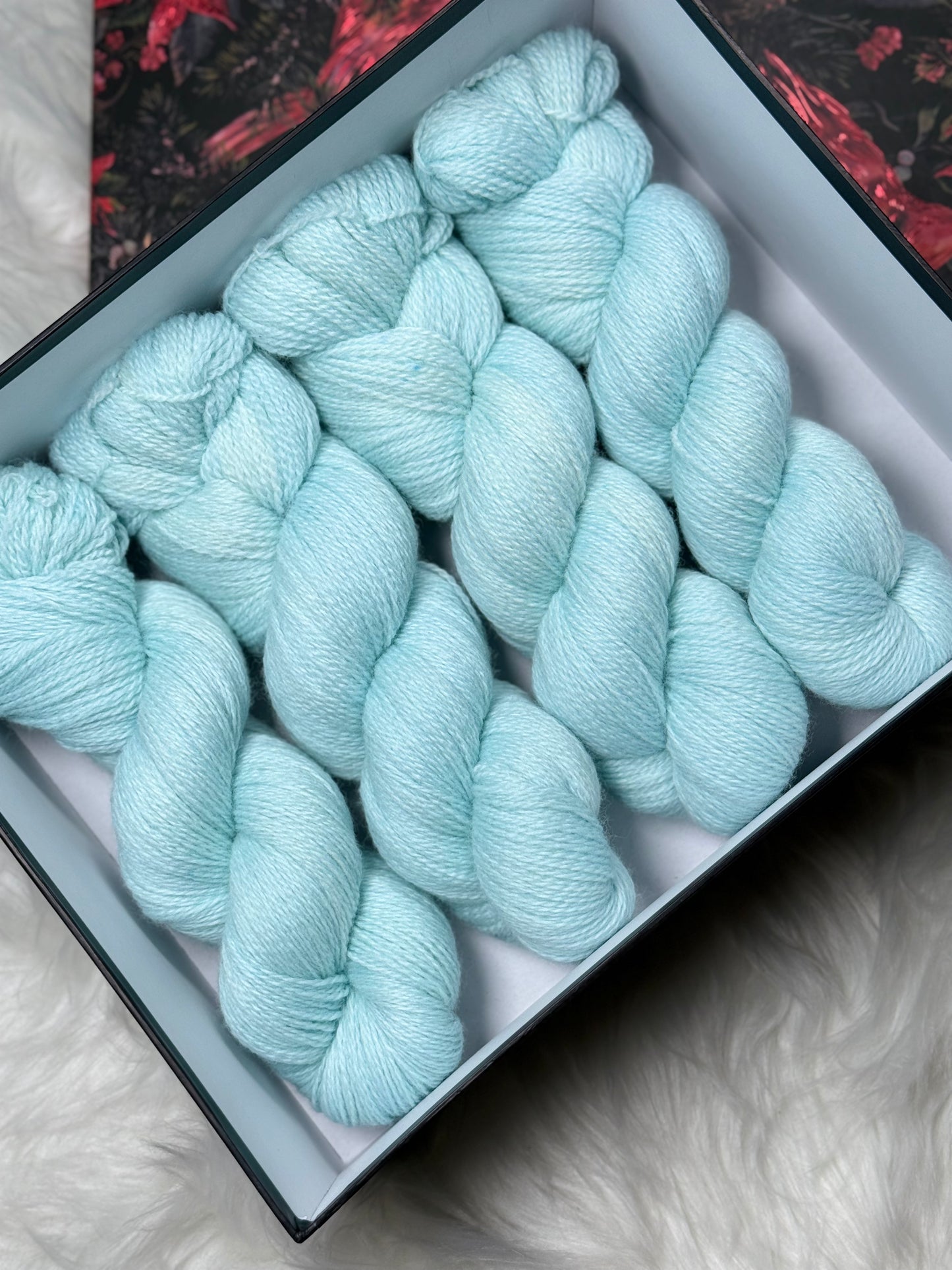 Shetland Wool Hand Dyed Yarn 🧶