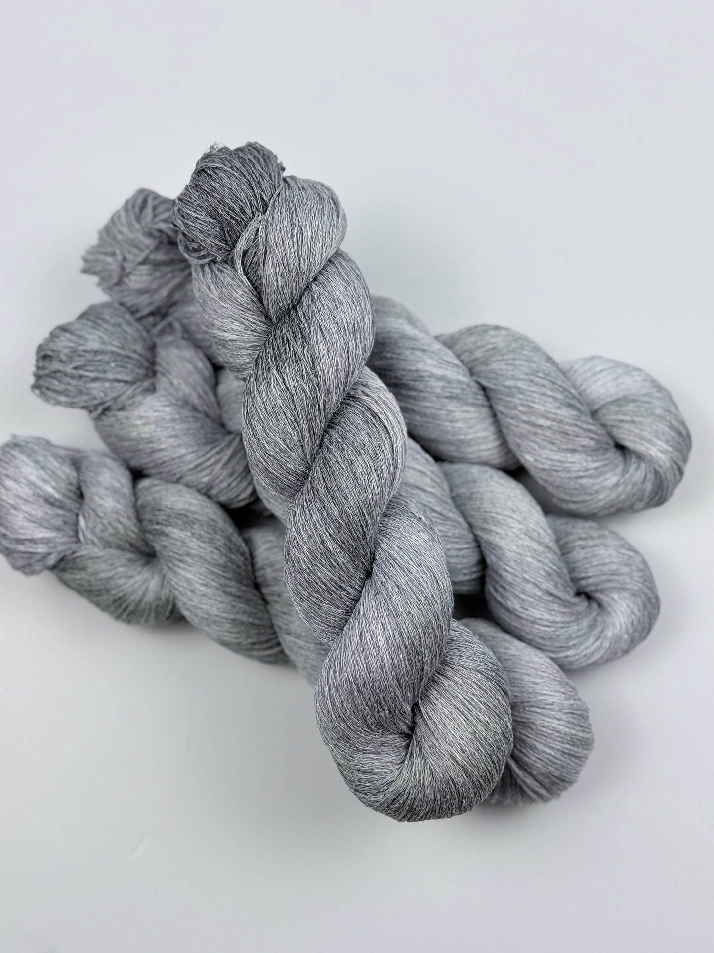 Linen/silk chain