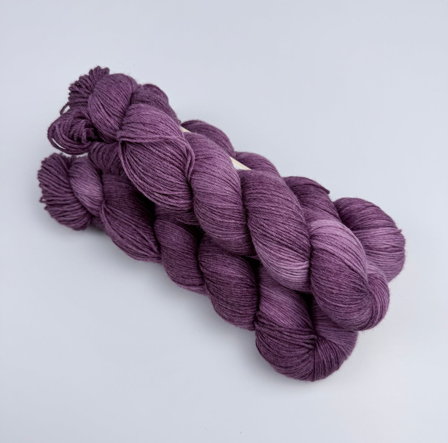 Sock yarn soft 8ply|420m