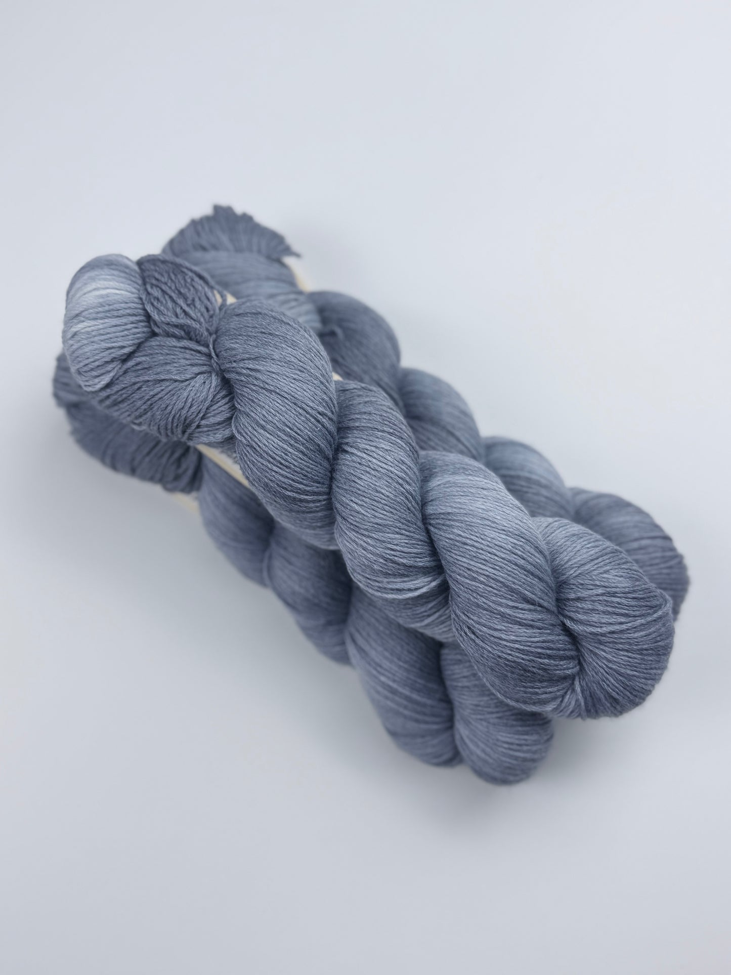 Sock yarn soft 8ply|420m