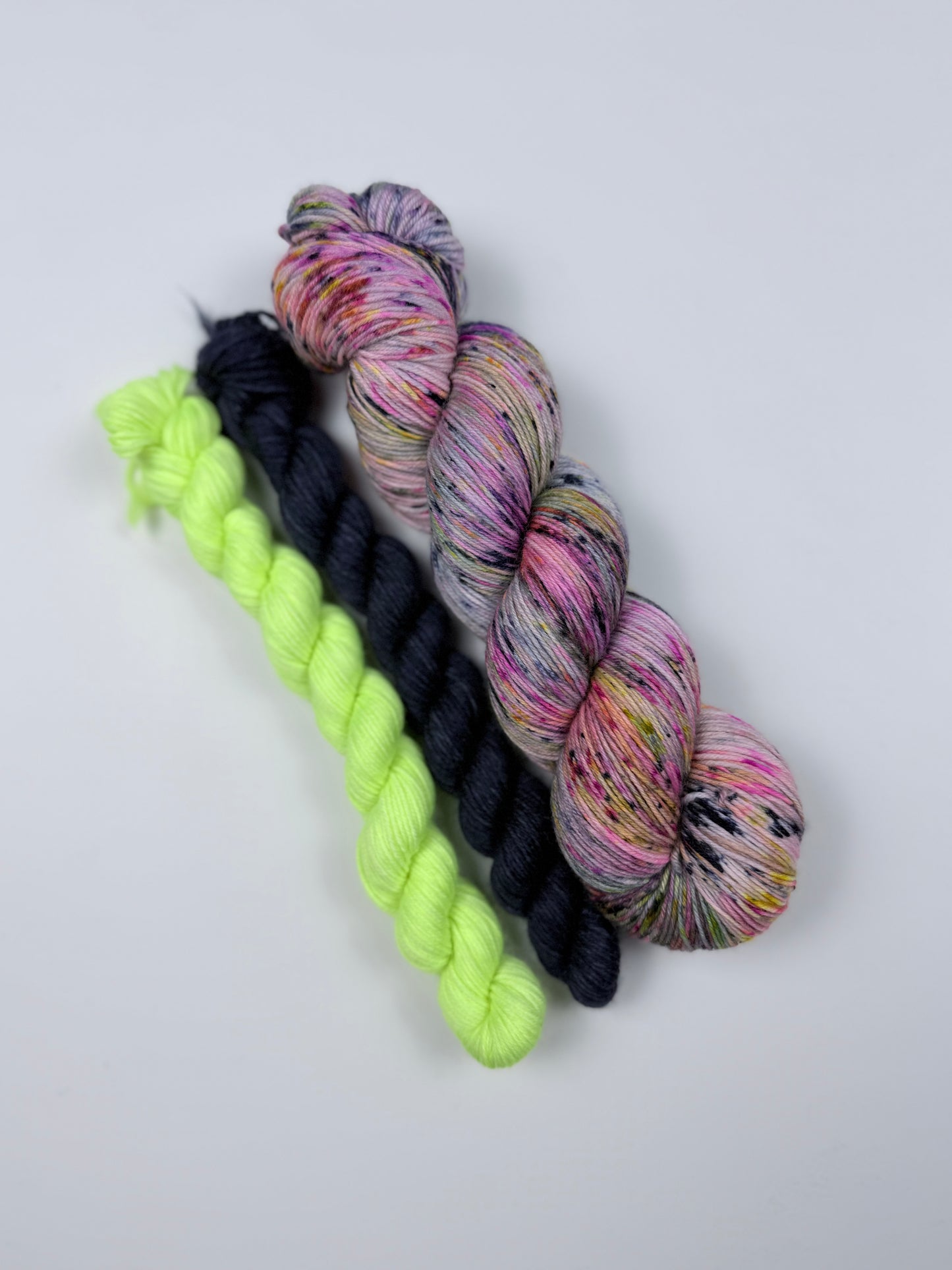 Hand Dyed Sock Yarn Set | Fingering Weight Merino Nylon | 1 ×100g + 2 х 20g