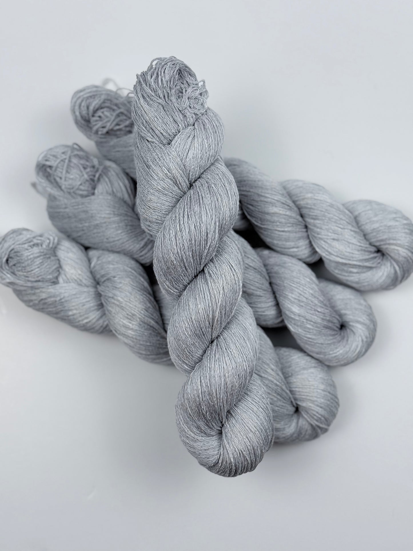Linen/silk chain