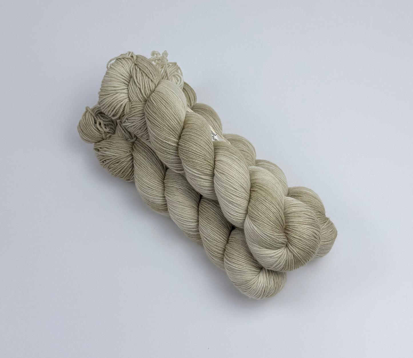 Sock yarn soft 8ply|420m