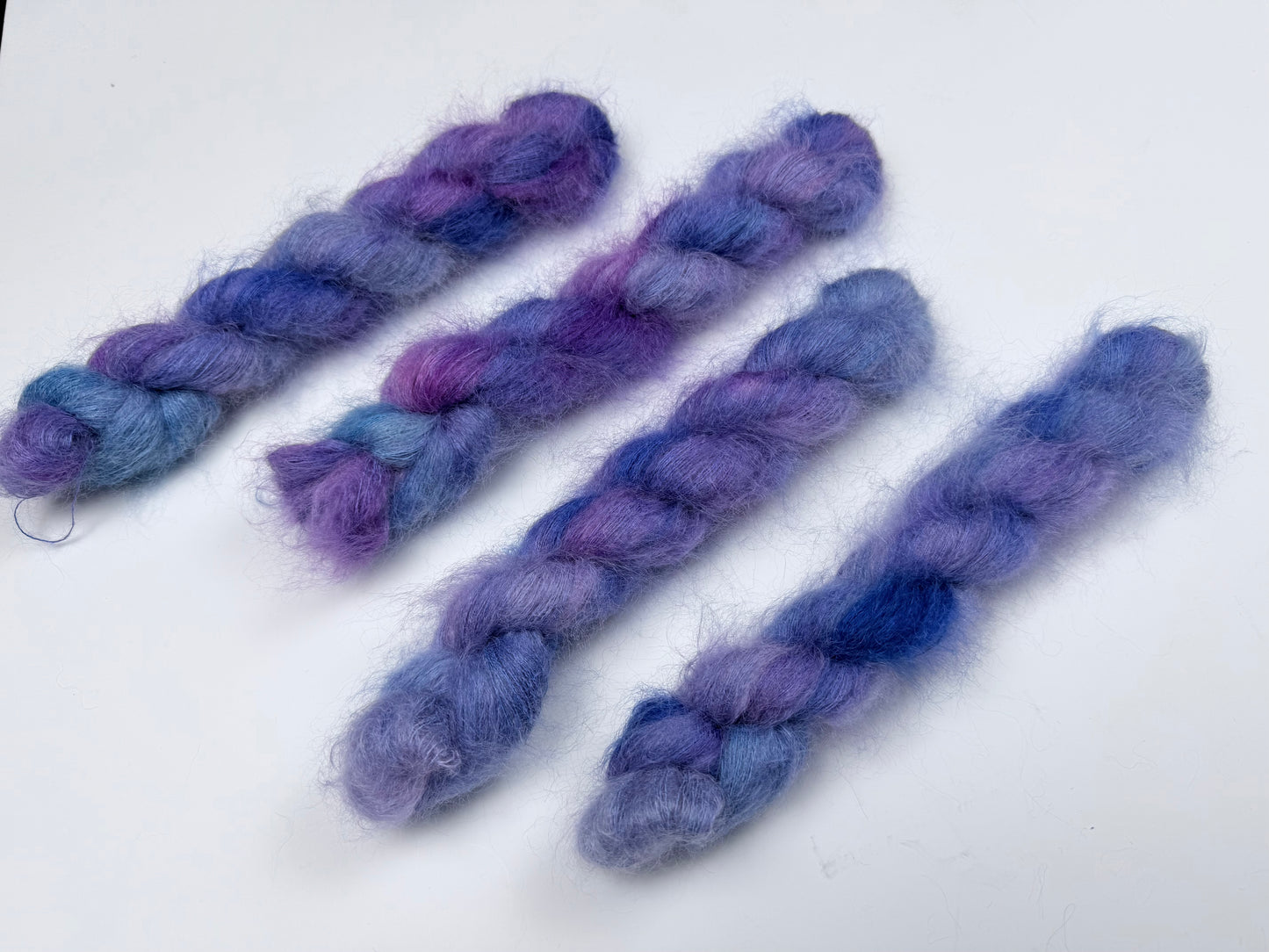 Hand dyed yarn — 50% Mohair / 50% Polyamide — 450m / 50g