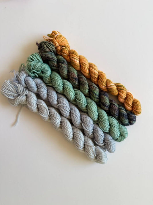Hand Dyed Sock Yarn Mini Set | Fingering Weight Merino Nylon | 5×20g Mini Skeins |Moss & Sunrise 🌿| #1010
