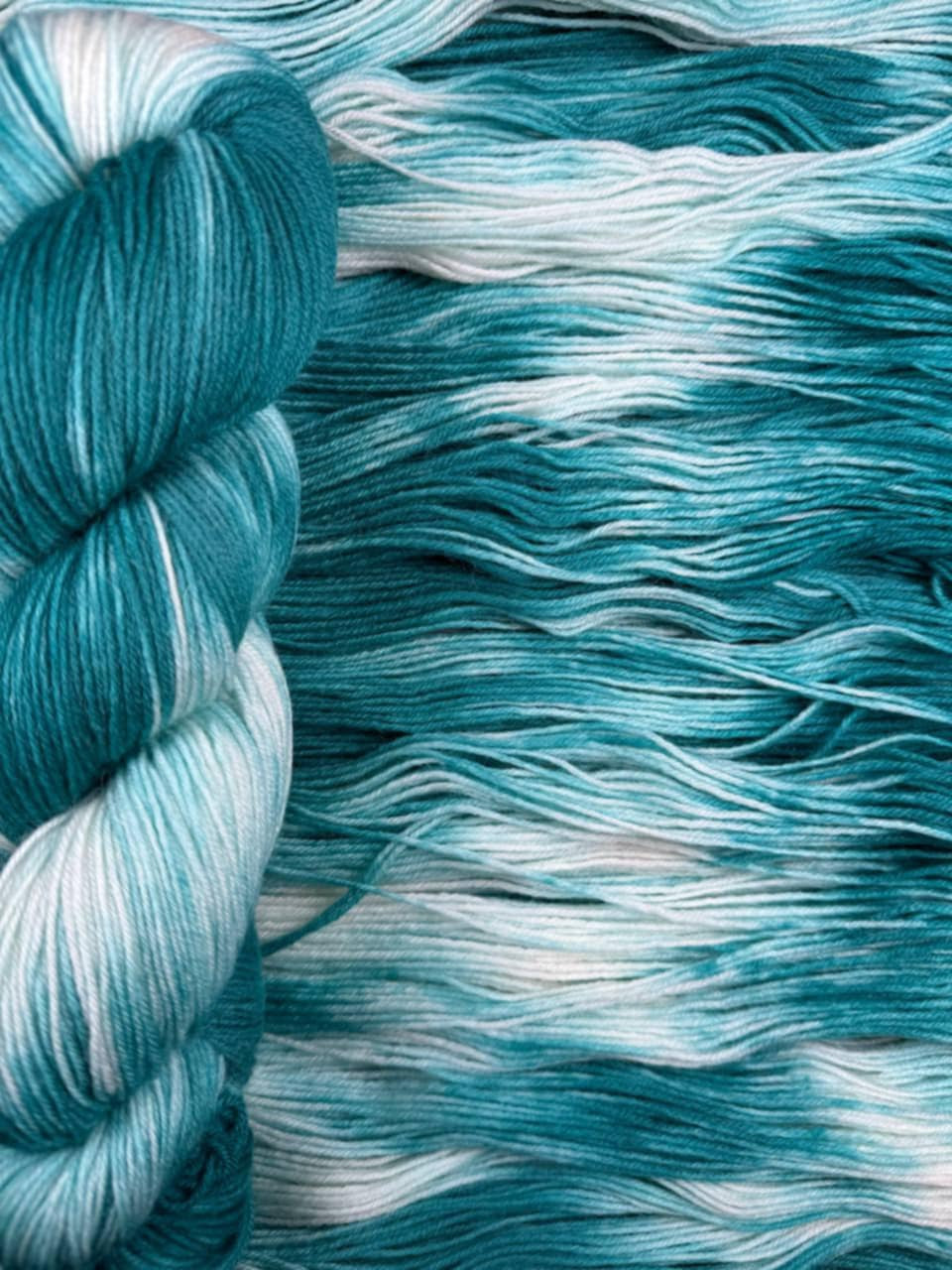 Hand-Dyed Sock Yarn – 420m / 100g Skein