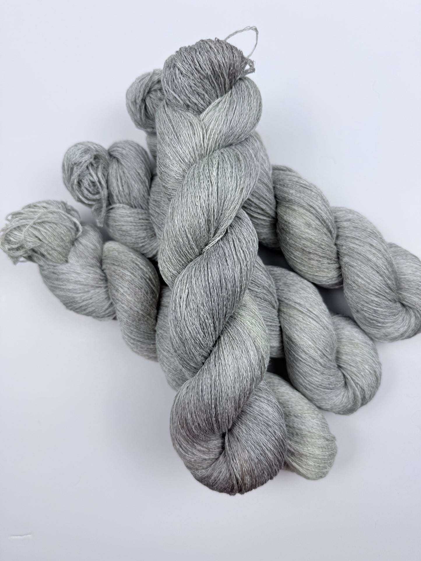 Linen/silk chain