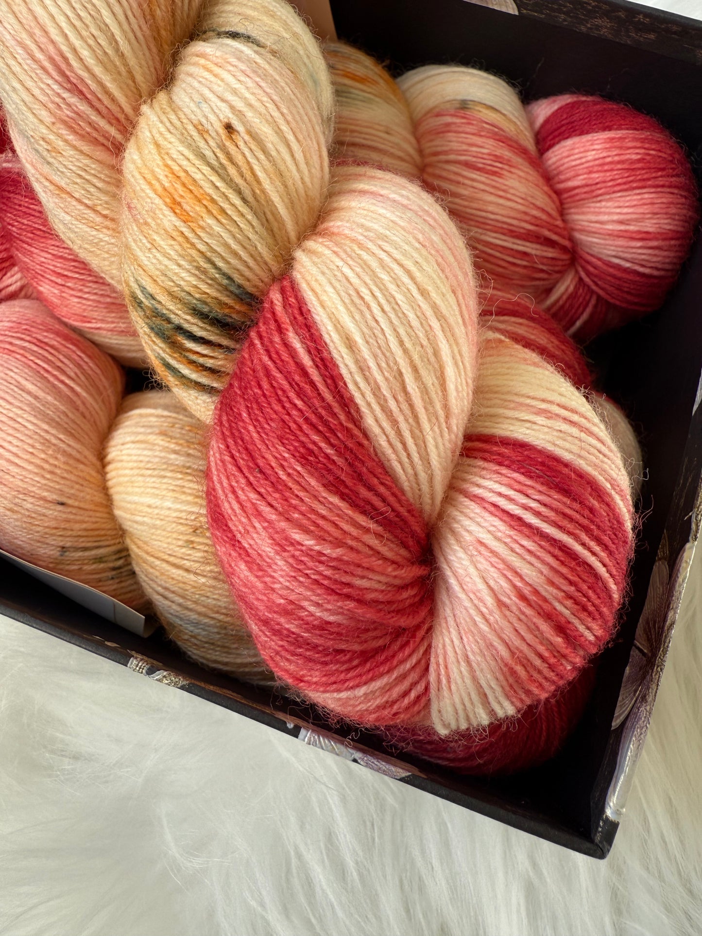 Hand Dyed Sock Yarn Merino Nylon 100g 400m