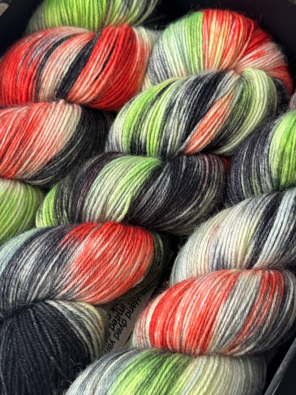 Hand Dyed Sock Yarn Merino Nylon 100g 400m