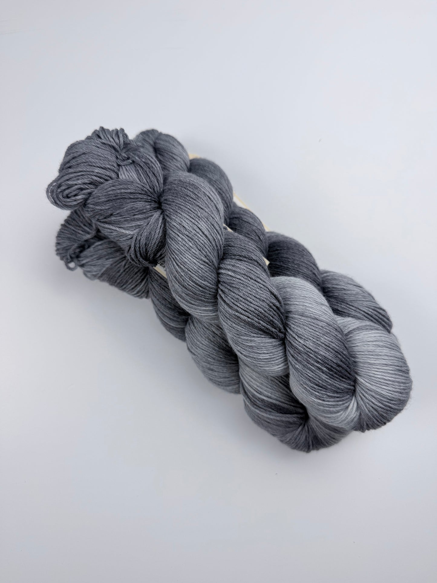 Sock yarn soft 8ply|420m