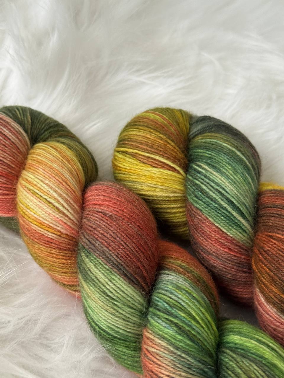 Hand Dyed Sock Yarn Merino Nylon 100g 400m