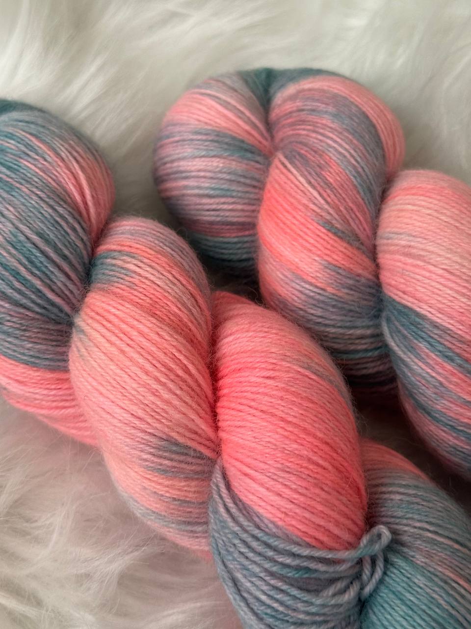 Hand Dyed Sock Yarn Merino Nylon 100g 400m