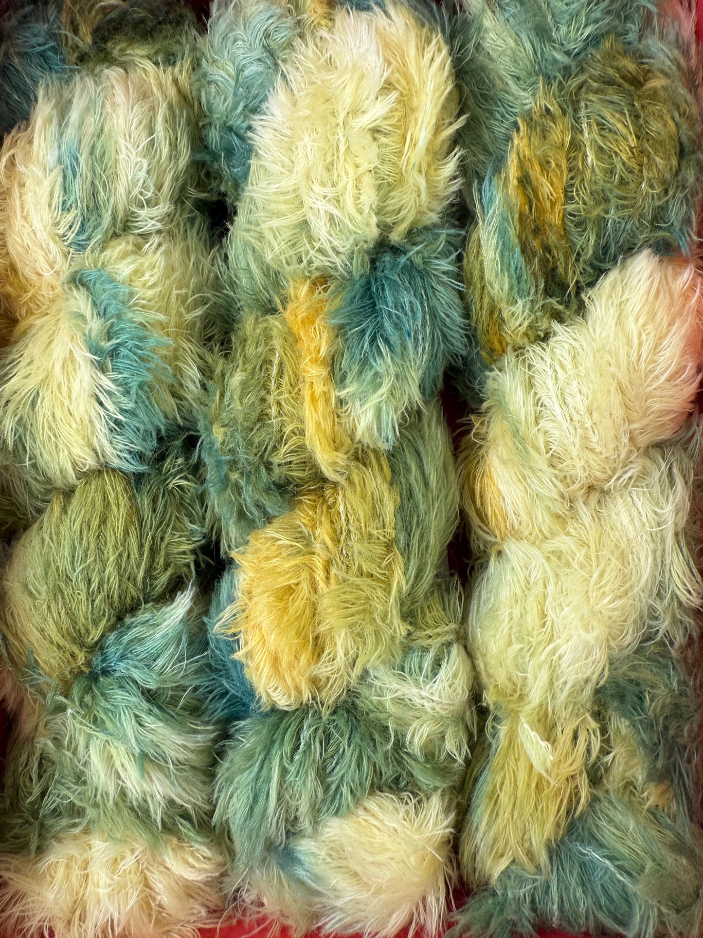 Hand dyed yarn š Colour: āForest Lemonadeā
from the Dream Fuzz collection