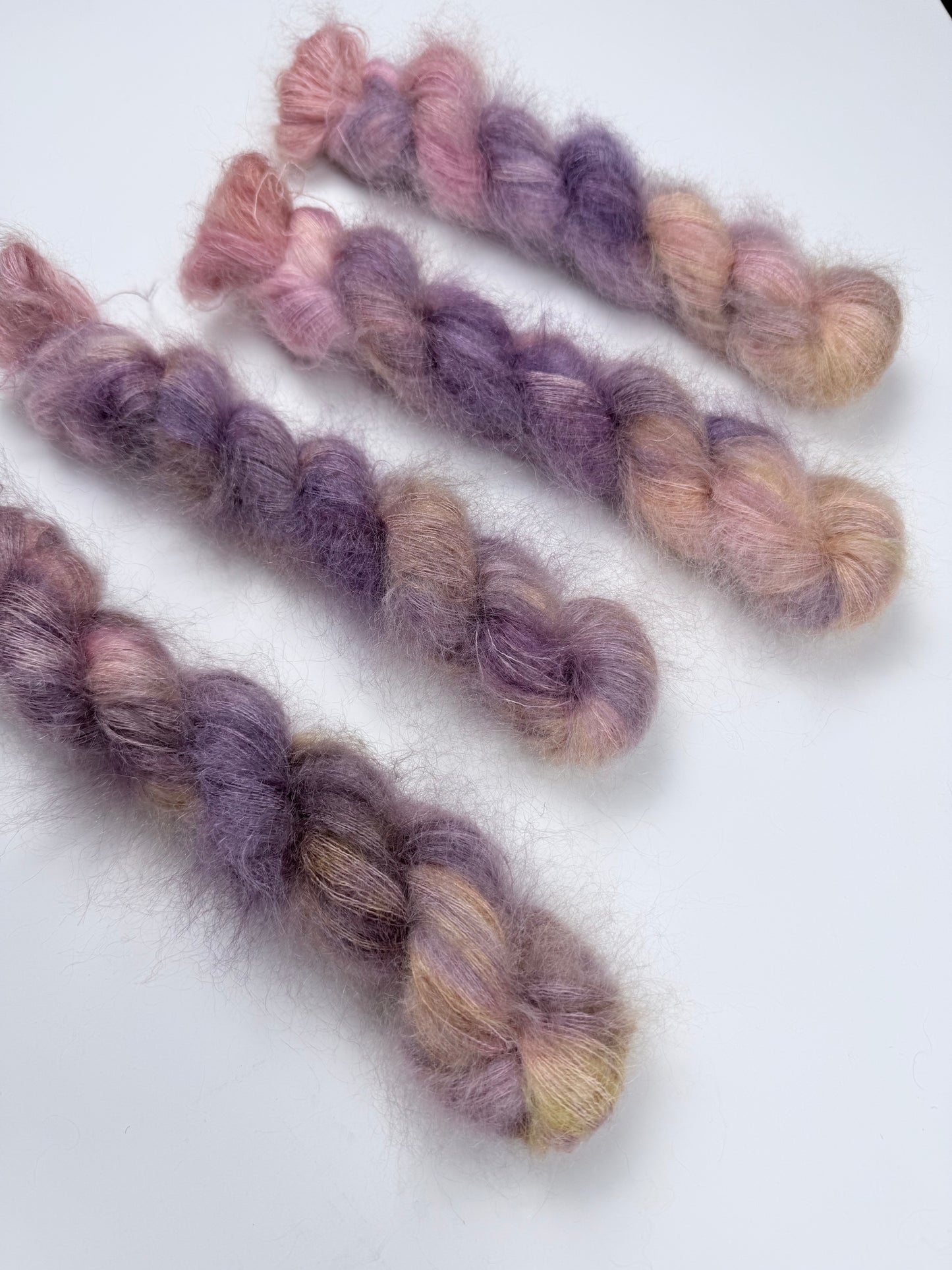 Hand dyed yarn — 50% Mohair / 50% Polyamide — 450m / 50g