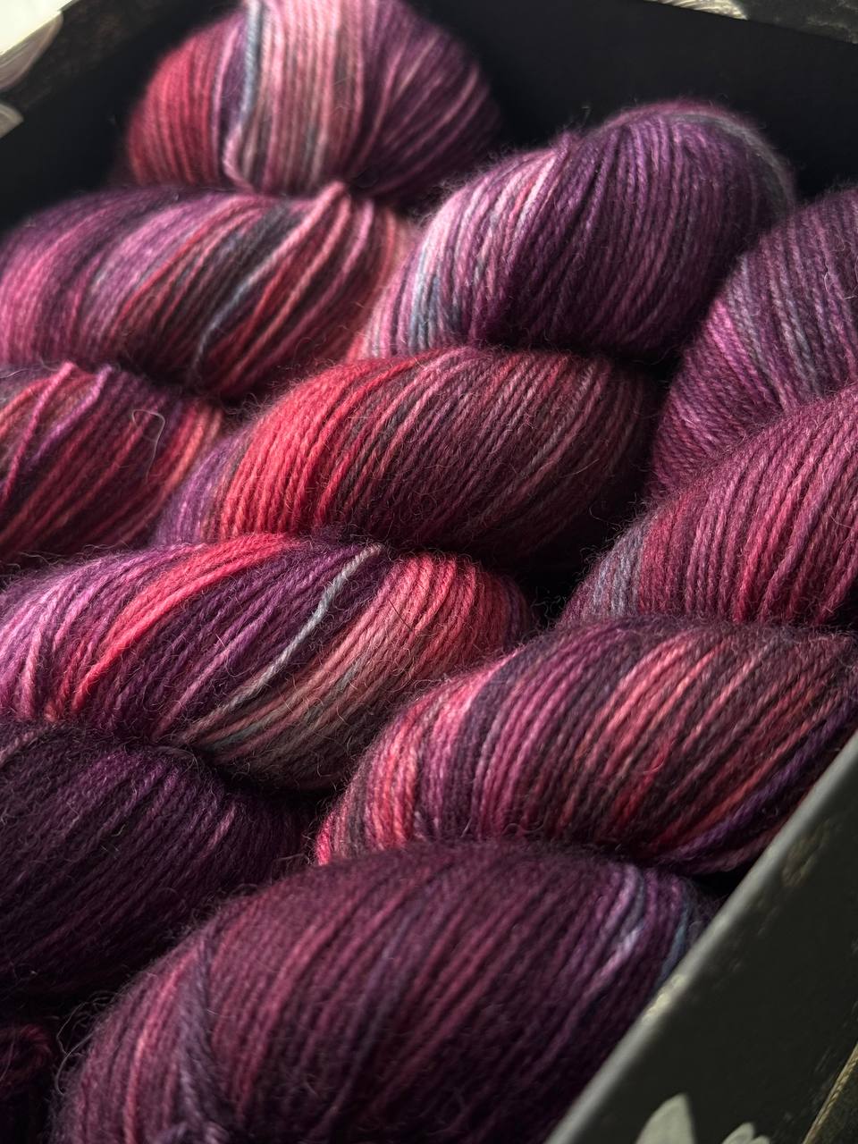 Hand Dyed Sock Yarn Merino Nylon 100g 400m