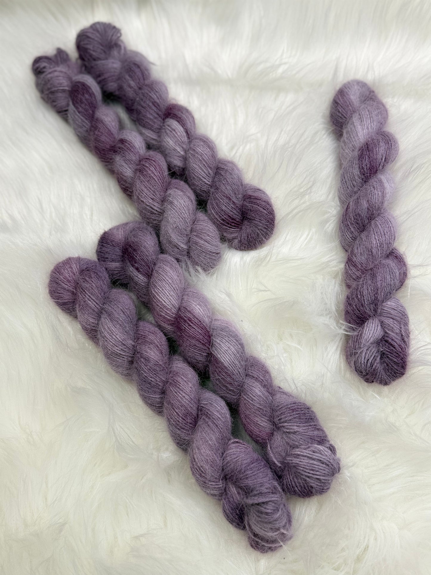 Hand dyed yarn angora/merino/polyamide