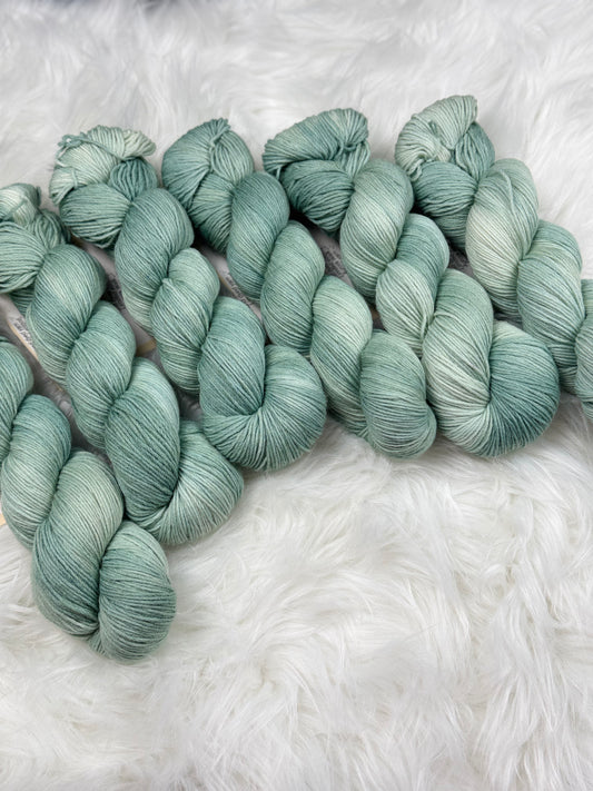Sock yarn extra soft 🌿 - Aurora Walk