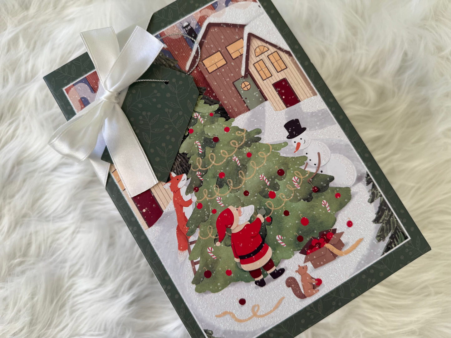 🎁 Classic Christmas Box