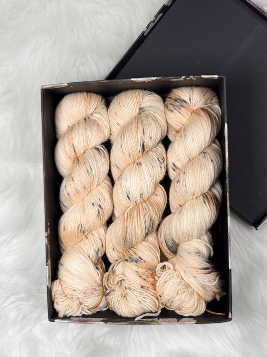 Sock Yarn Fingering Hand Dyed Merino Nylon 100g 420m – Aurora Walk Caramel Dots