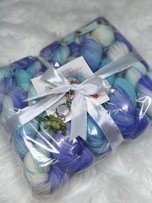 Hamstersyarns – Hand-Dyed Sock Yarn Gift Set (5 Skeins + Stitch Markers)