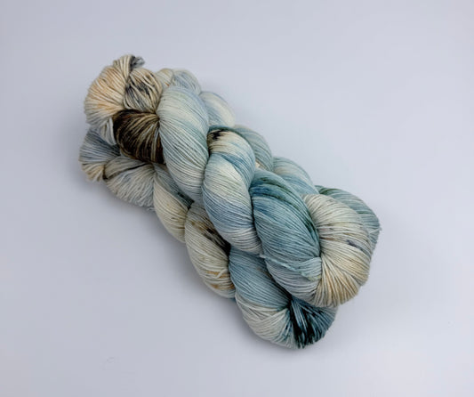 Sock yarn soft 8ply|420m