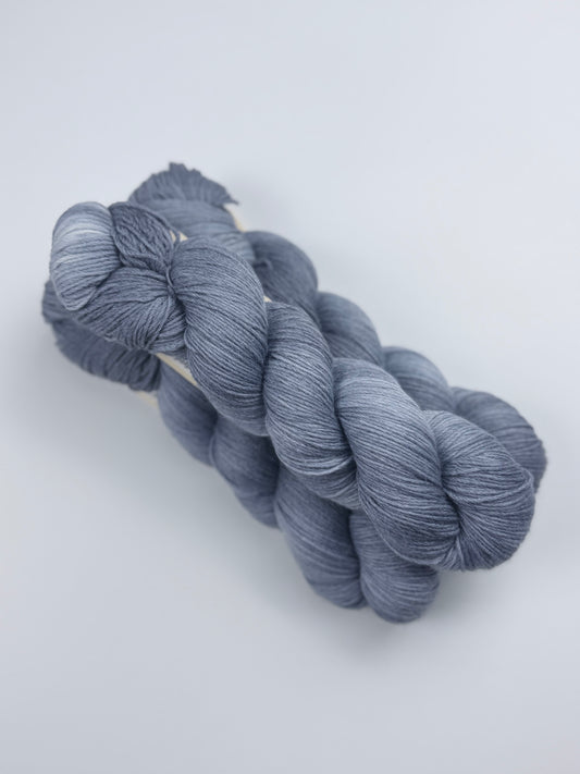 Sock yarn soft 8ply|420m