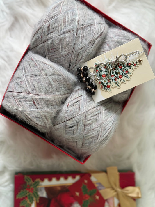 Frosted Moonlight – Limited Edition Yarn Mix Gift Set (1 only)
