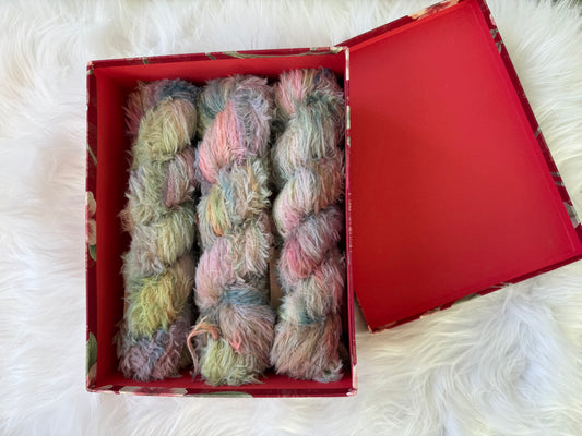 Hand dyed yarn 🌸 Colour: “Pastel Mirage”
from the Dream Fuzz collection