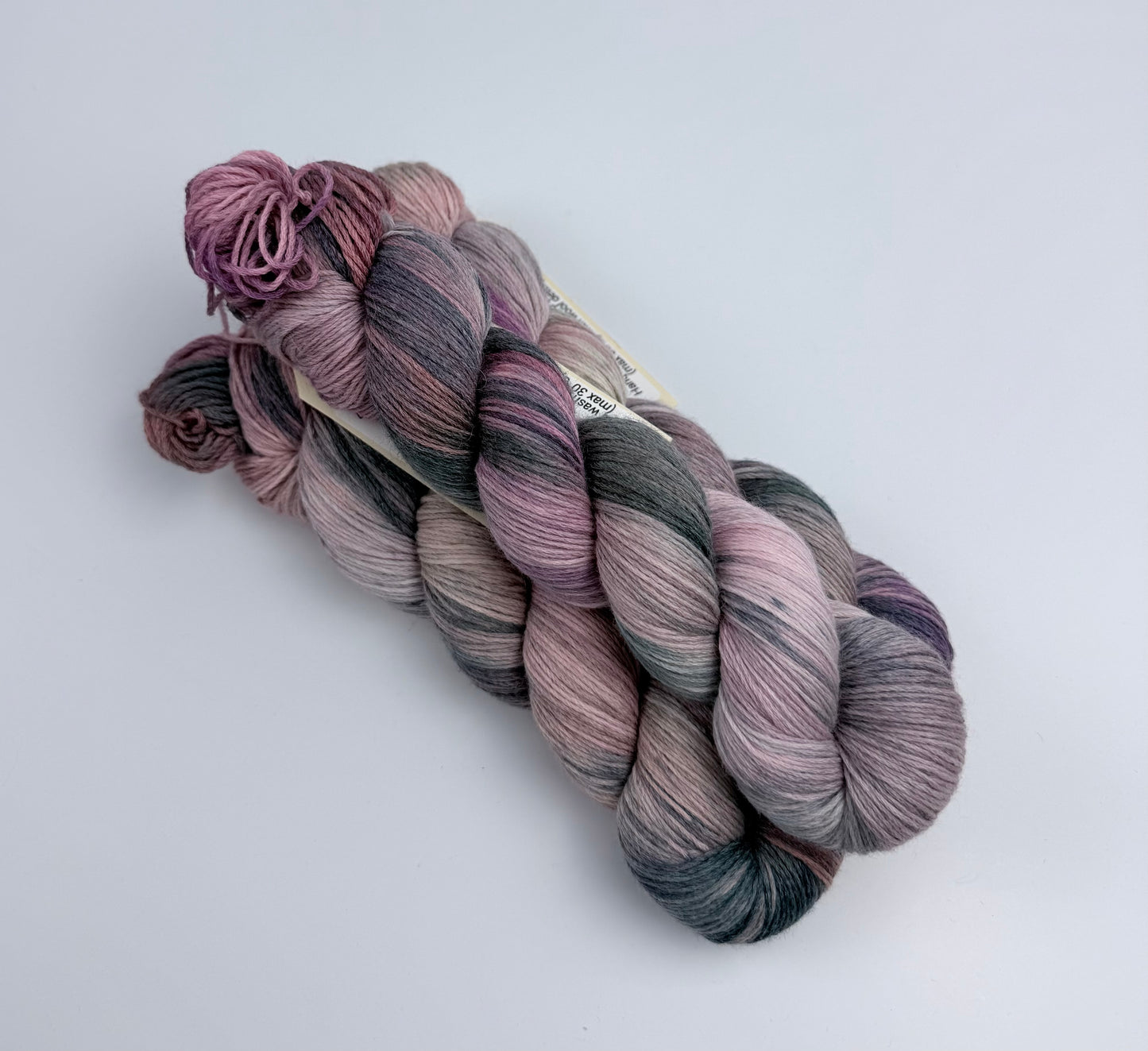 Sock yarn soft 8ply|420m