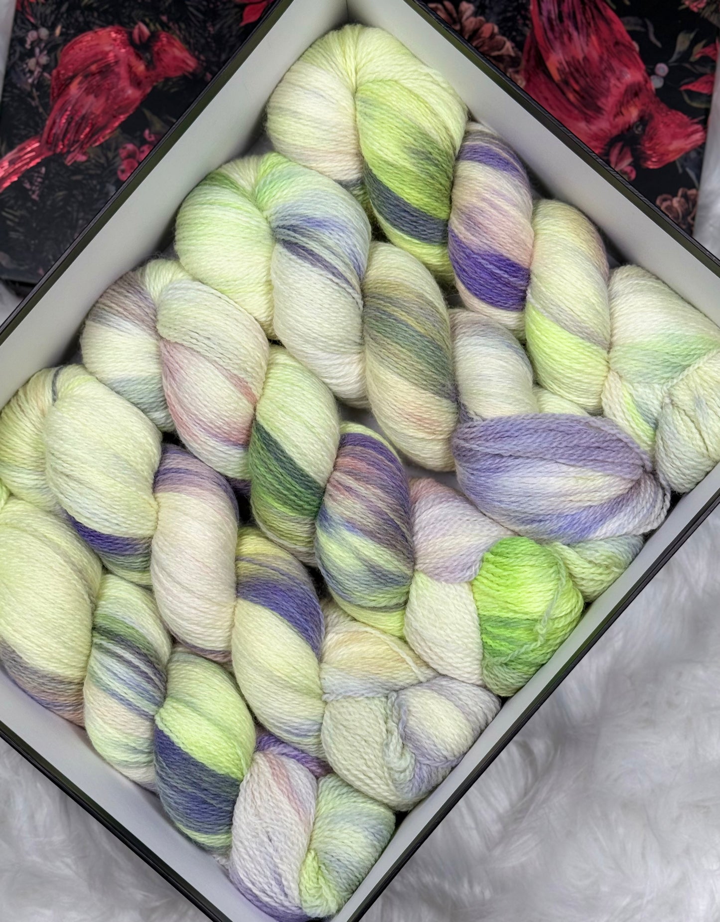 Hand dyed yarn Shetland Wool
