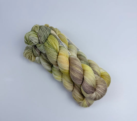 Sock yarn soft 8ply|420m