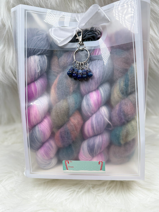 🎁 Hand Dyed Yarn Gift Set + Handmade Stitch Markers