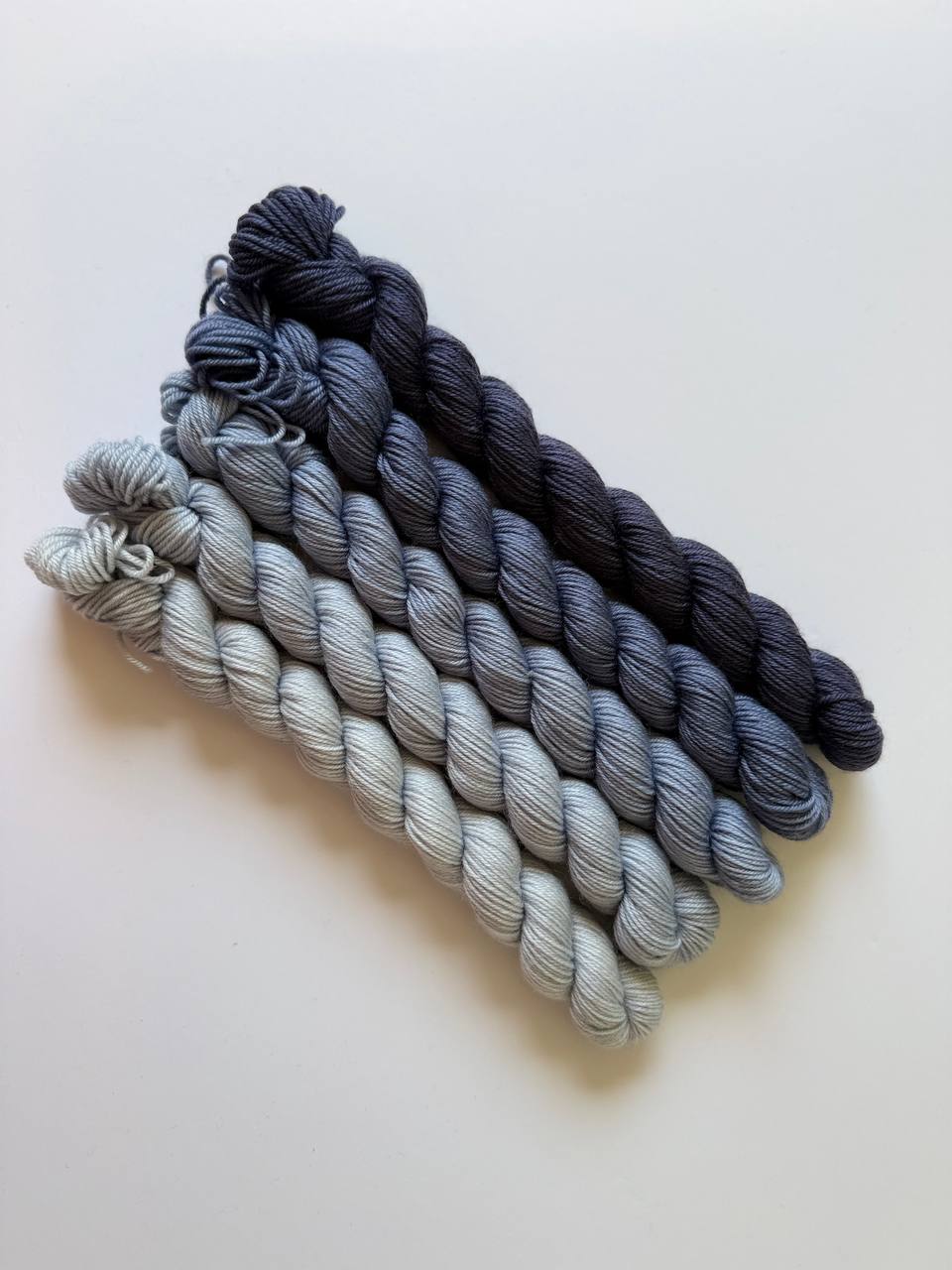 Hand Dyed Sock Yarn Mini Set | Fingering Weight Merino Nylon | 5×20g Mini Skeins | Silver Twilight 🌫️| #1005