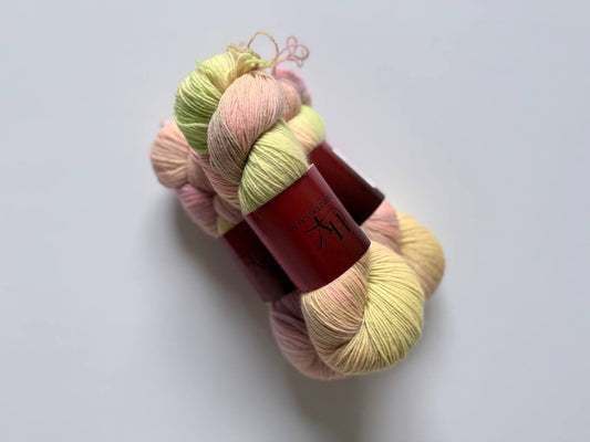 Superwash Merino | Nylon | fingering weight