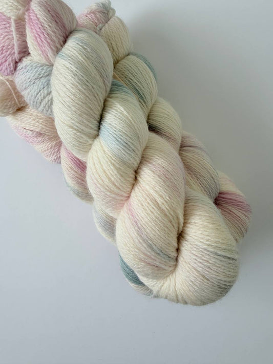 Pastel Cloud — Hand-Dyed Shetland Wool | Pastel Cloud | Sh 1000