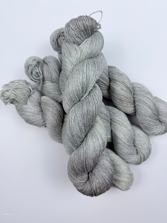 Linen/silk chain