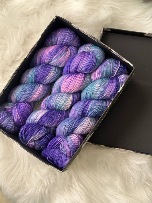 Hand Dyed Sock Yarn Merino Nylon 100g 400m
