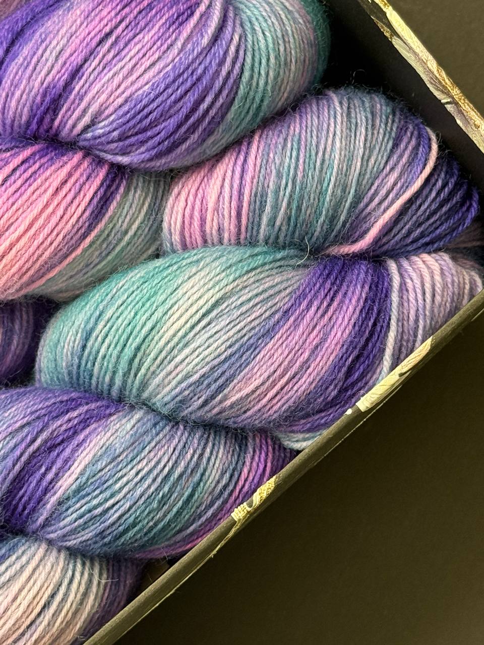 Hand Dyed Sock Yarn Merino Nylon 100g 400m