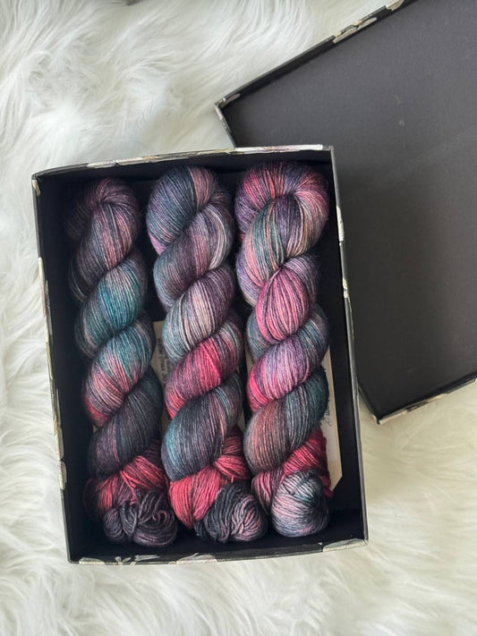 Hand Dyed Sock Yarn Merino Nylon 100g 400m