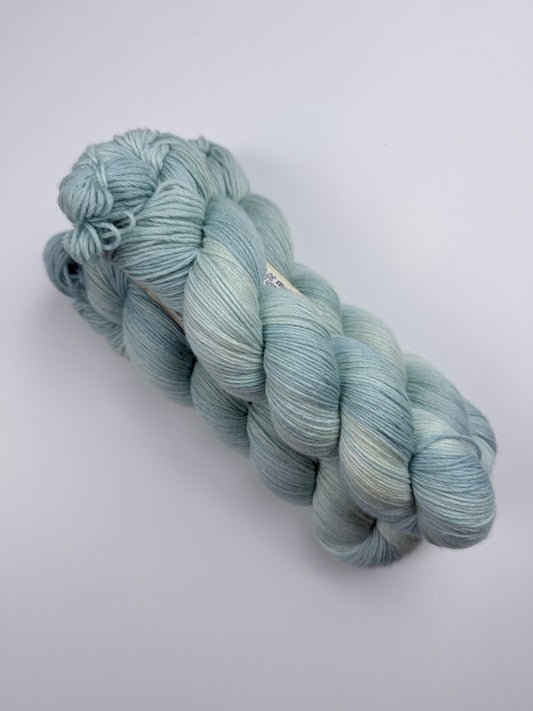 Sock yarn soft 8ply|420m