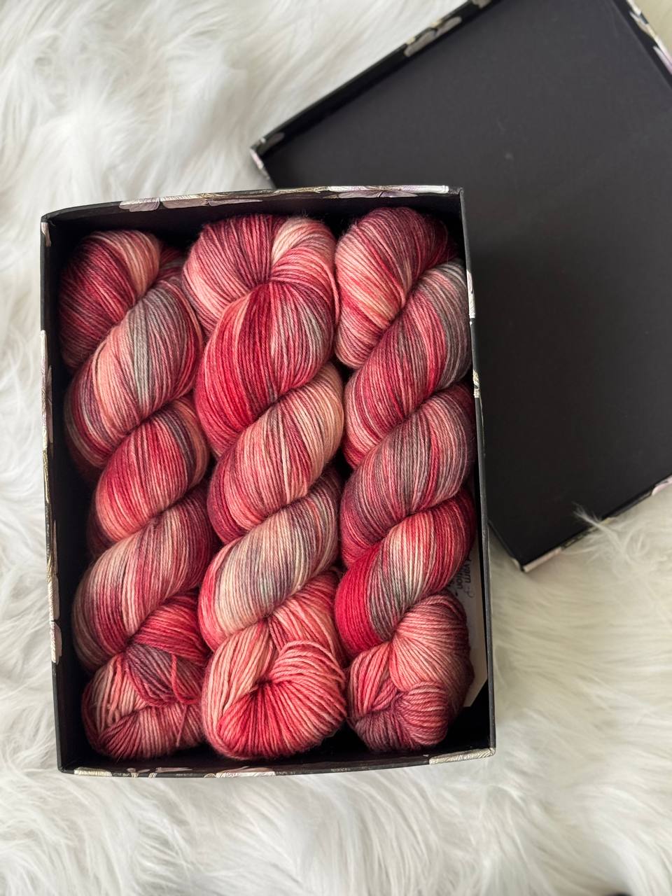 Hand Dyed Sock Yarn Merino Nylon 100g 400m