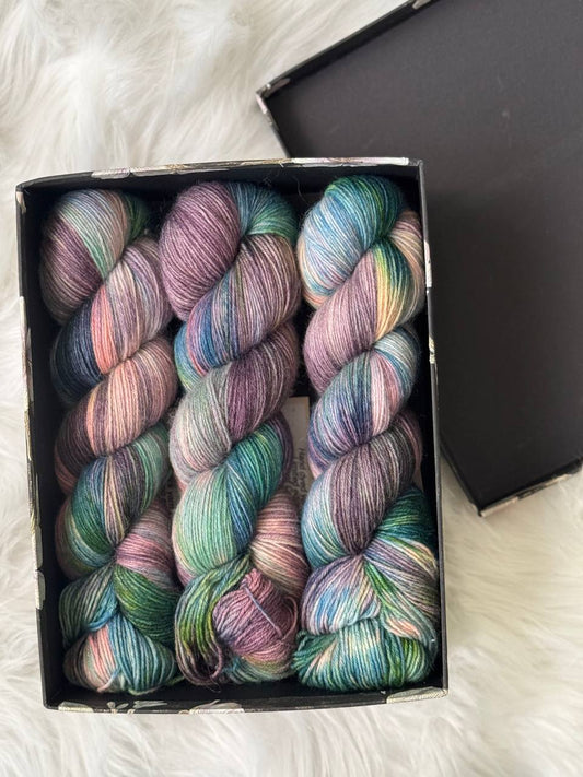 Hand Dyed Sock Yarn Merino Nylon 100g 400m