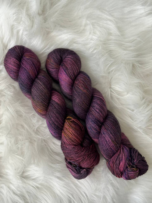 Hand Dyed Sock Yarn Merino Nylon 100g 400m