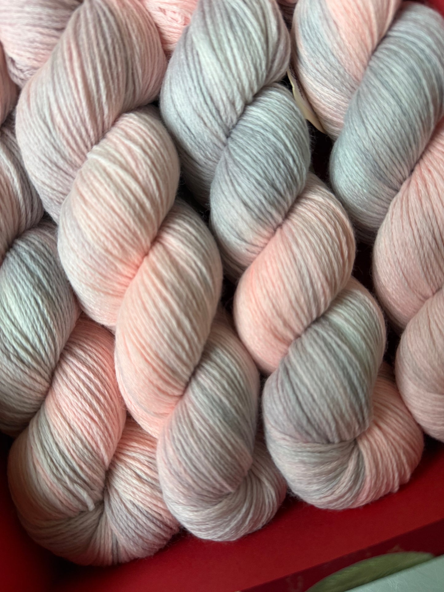 Sock Yarn Fingering Hand Dyed Merino Nylon 100g 420m – Aurora Walk Frosted Petal