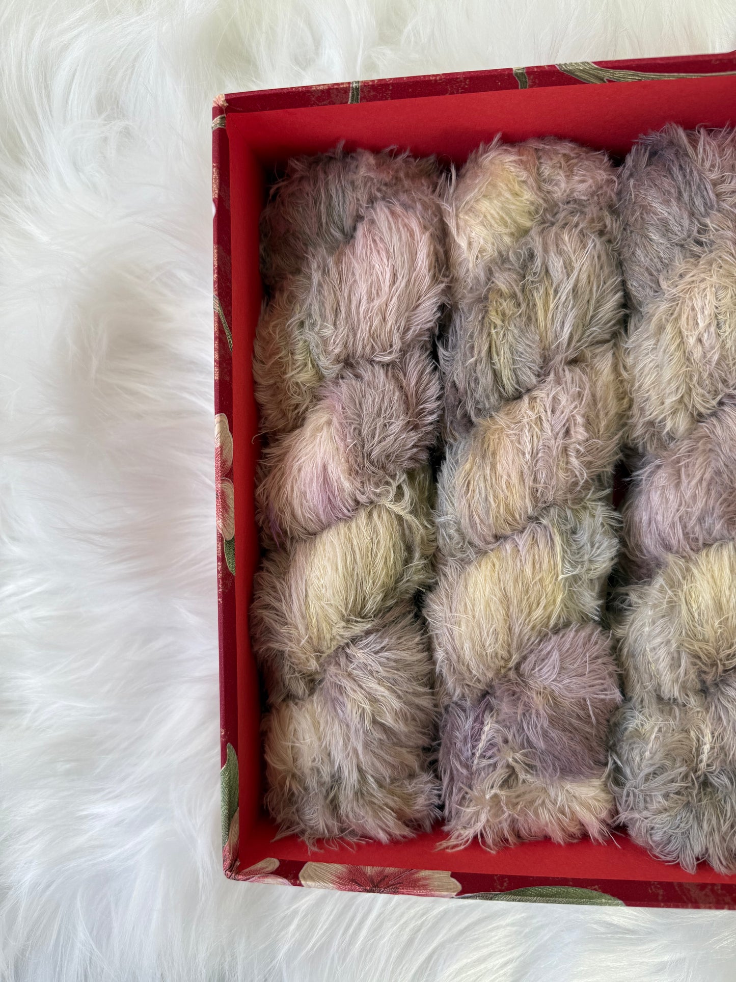 Hand dyed yarn 🌾 Colour: “Whispered Meadow”
from the Dream Fuzz collection