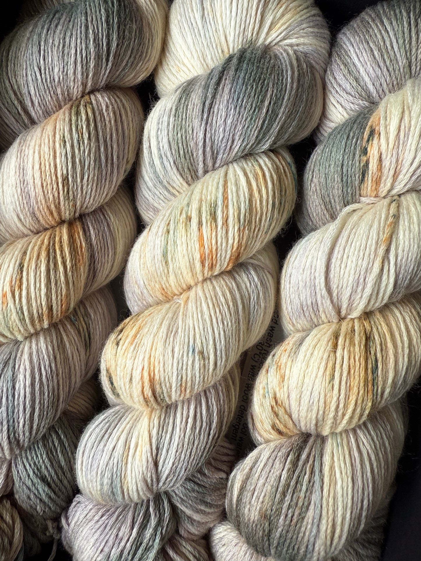 Sock Yarn Fingering Hand Dyed Merino Nylon 100g 420m – Aurora Walk Misty Path