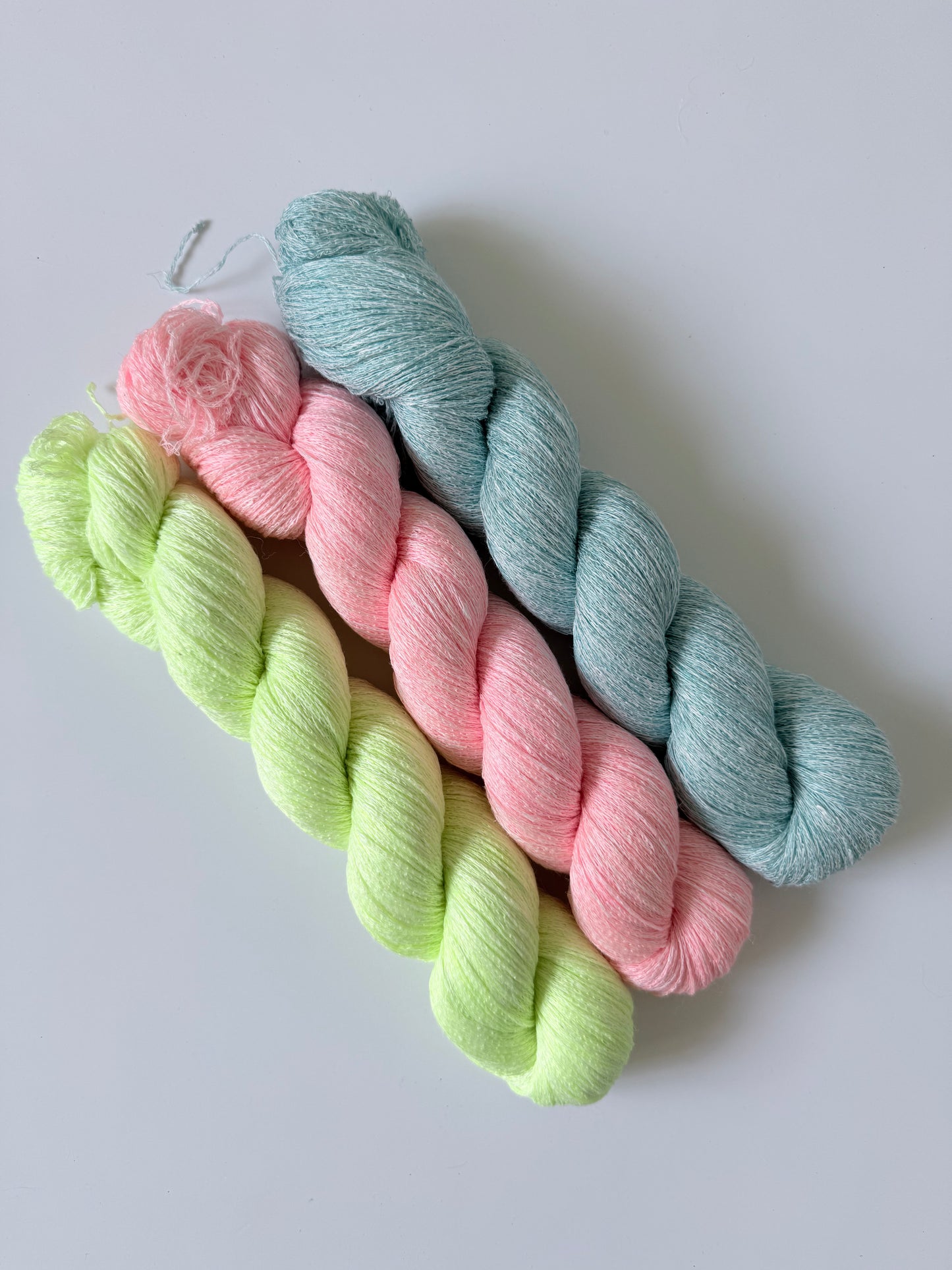 Linen/silk chain